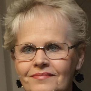 Meet your Posher, Nancy